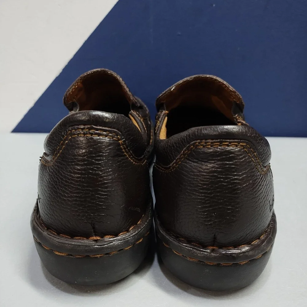 B.O.C. Loafers Womens Size 9 Brown Leather Comfortable Stitched Moc Toe Slip On